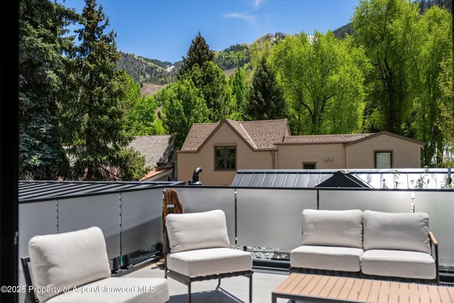 $15,900,000 | 211 West Main Street, Aspen, CO 81611