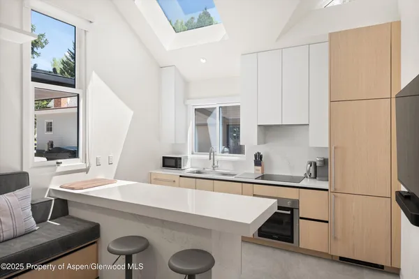 $15,900,000 | 211 West Main Street, Aspen, CO 81611