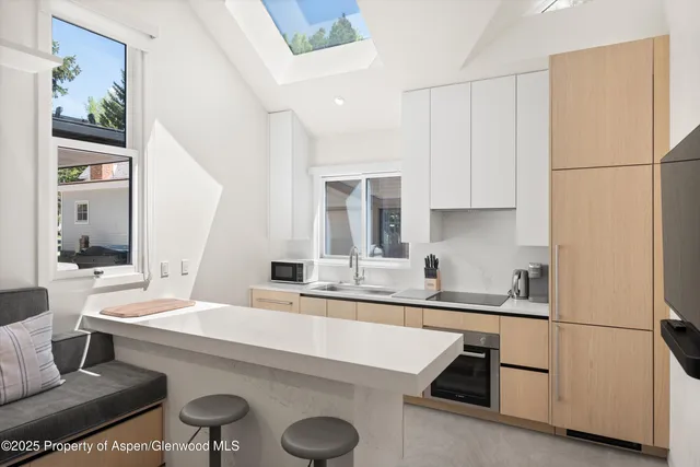 $15,900,000 | 211 West Main Street, Aspen, CO 81611