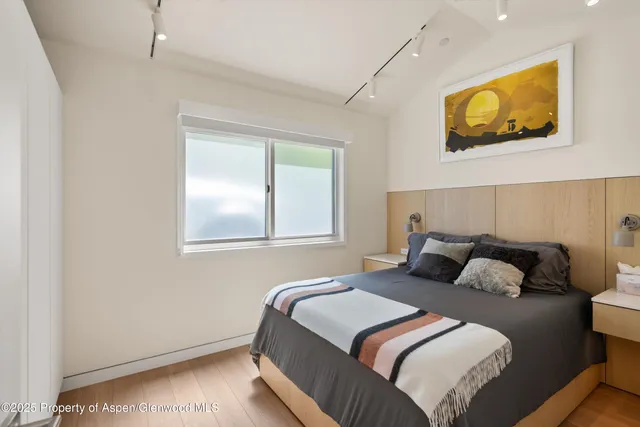 $15,900,000 | 211 West Main Street, Aspen, CO 81611