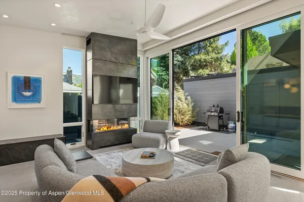 $15,900,000 | 211 West Main Street, Aspen, CO 81611