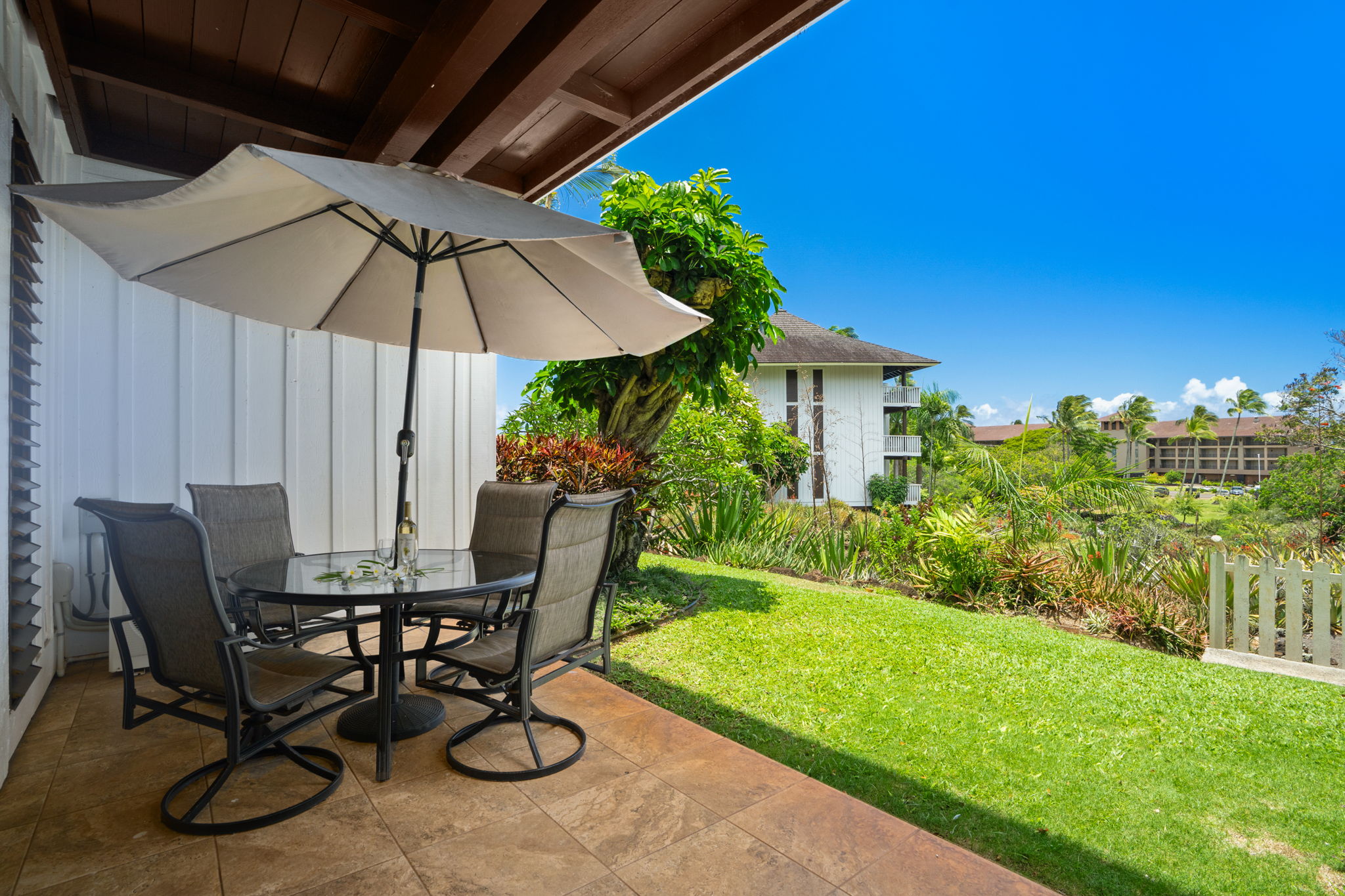 2253 Poipu Road, Unit 320 Koloa, HI 96756 - Photo 12 of 22
