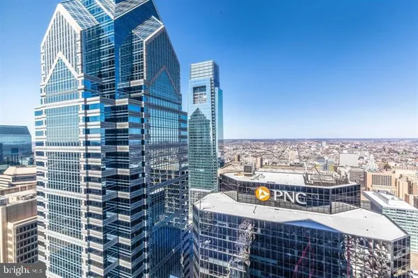 $769,999 | 50 South 16th Street, Unit 4204, Philadelphia, PA 19103