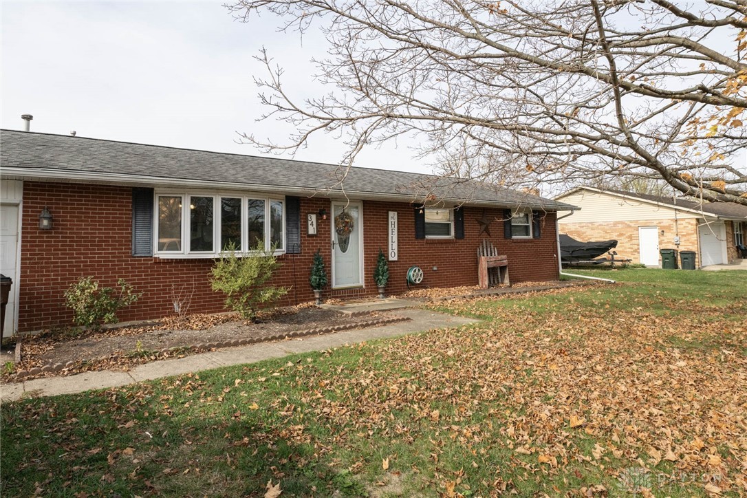 341 Chamberlain Road Carlisle, OH 45005 - Photo 3 of 53 Gallery Image 3
