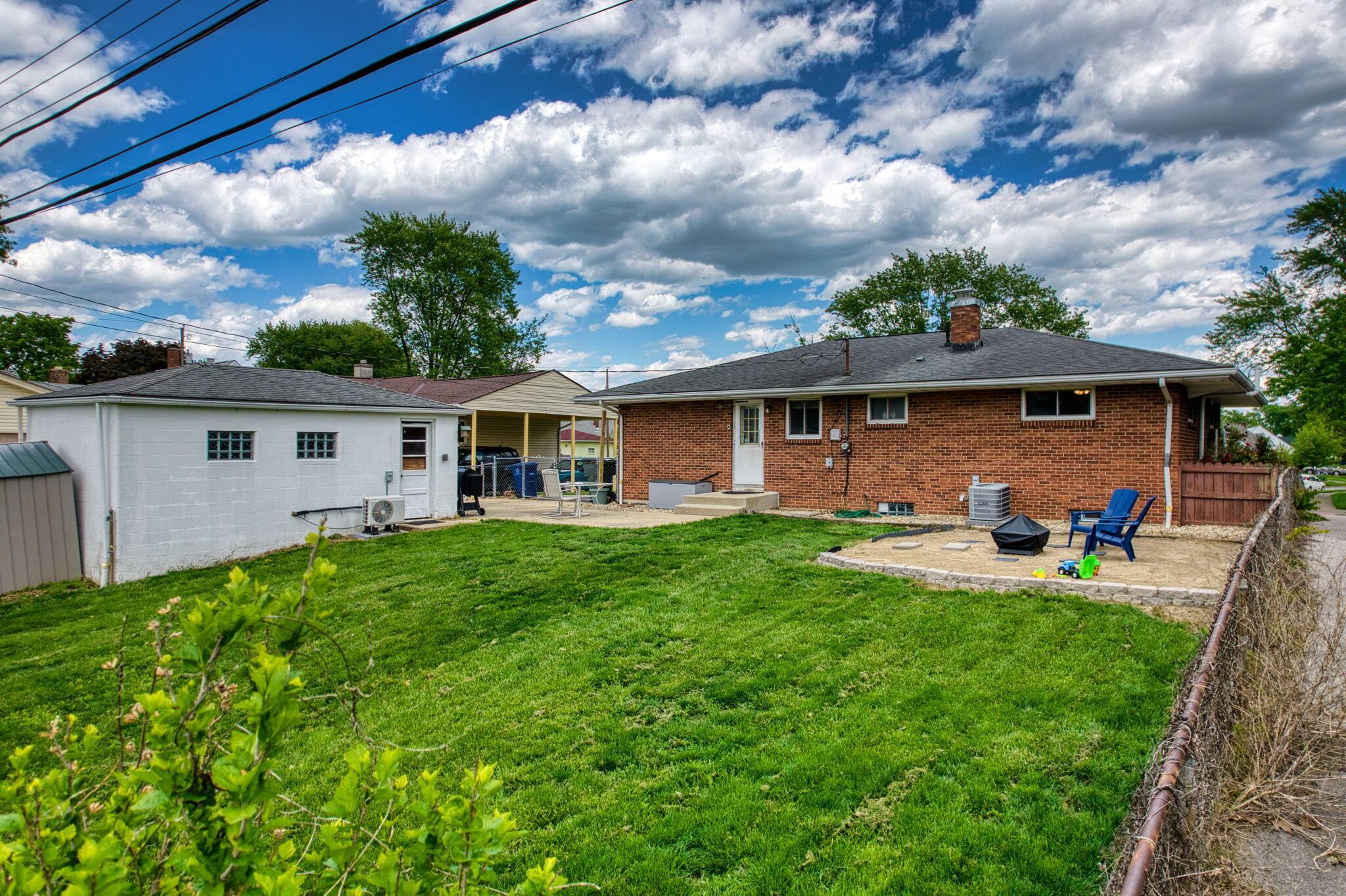 4339 Blythe Road Columbus, OH 43224 - Photo 37 of 48 Gallery Image 37