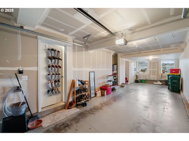 $335,000 | 15465 Southwest Sparrow Loop, Unit 102, Beaverton, OR 97007