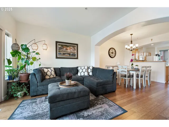 $335,000 | 15465 Southwest Sparrow Loop, Unit 102, Beaverton, OR 97007