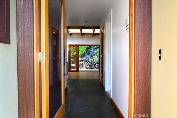 $1,499,000 | 15511 Woodcrest Drive, Sherman Oaks, CA 91403