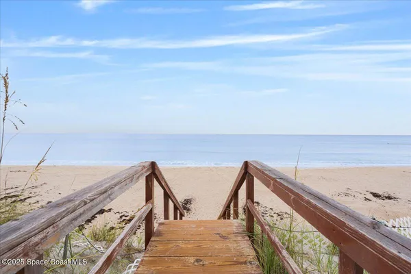 $2,650,000 | 6775 South Hwy A1A, Melbourne Beach, FL 32951