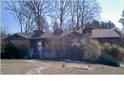 432 White Road Chattanooga, TN 37421 - Photo 1 of 10 Primary Photo