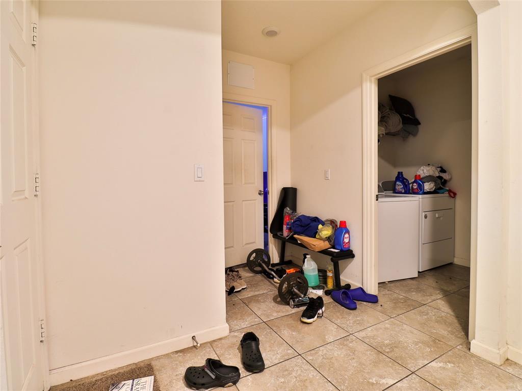 1997 Southwest Cycle Street Port St. Lucie, FL 34953 - Photo 27 of 30 a view of a room with gym equipment