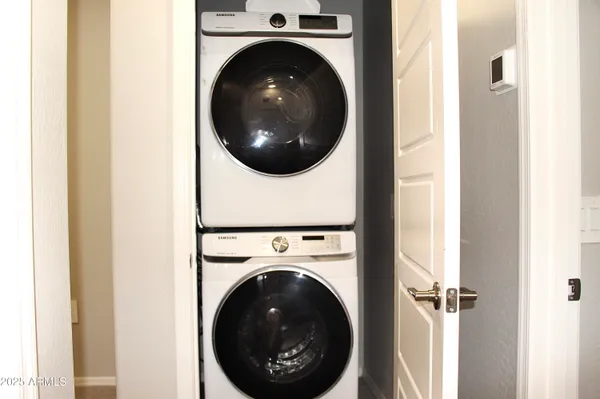 $429,900 | 2625 South Peppertree Drive, Unit 104, Gilbert, AZ 85295