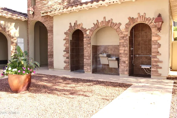 $429,900 | 2625 South Peppertree Drive, Unit 104, Gilbert, AZ 85295