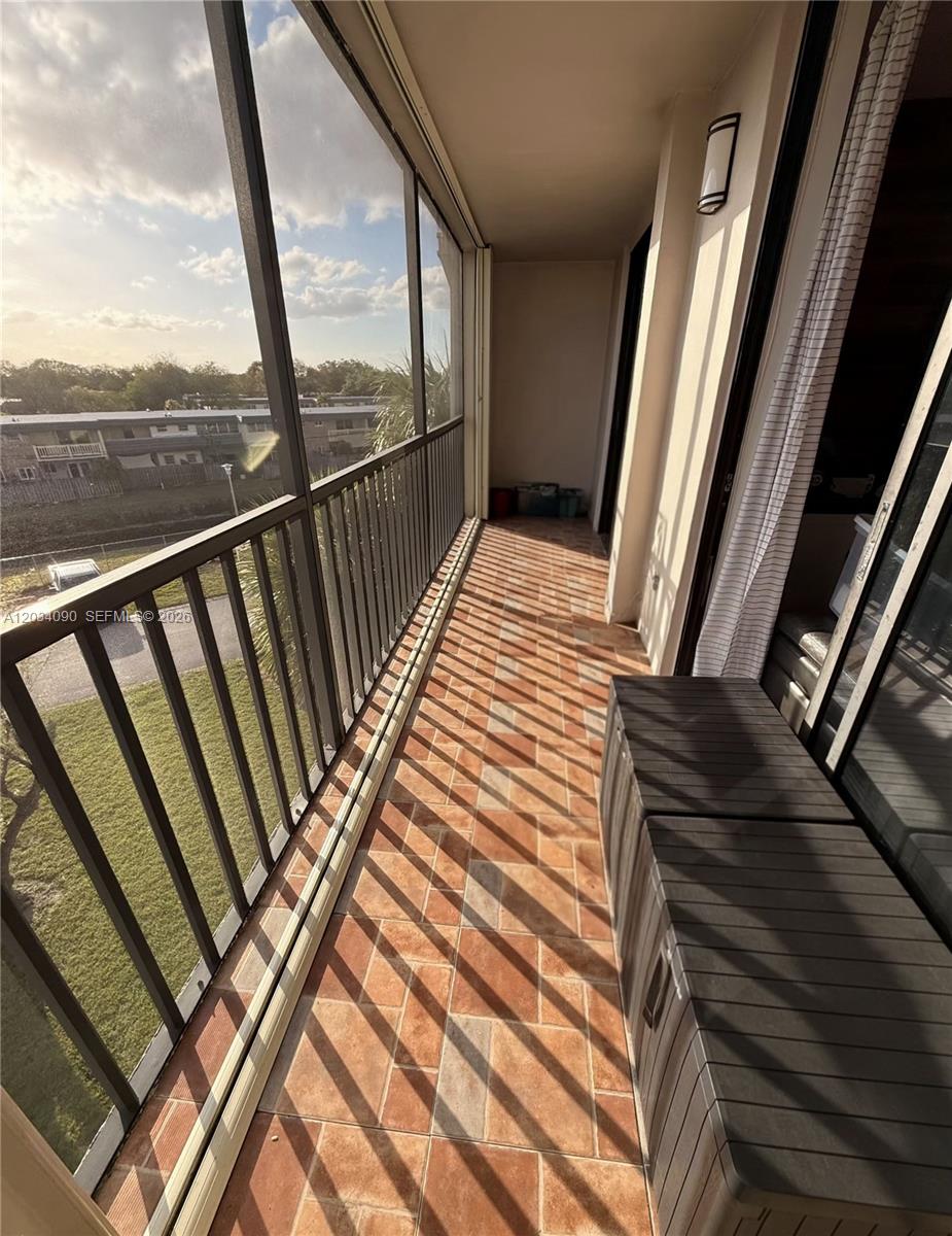 8520 Southwest 133rd Avenue Road, Unit 424 Miami, FL 33183 - Photo 9 of 15