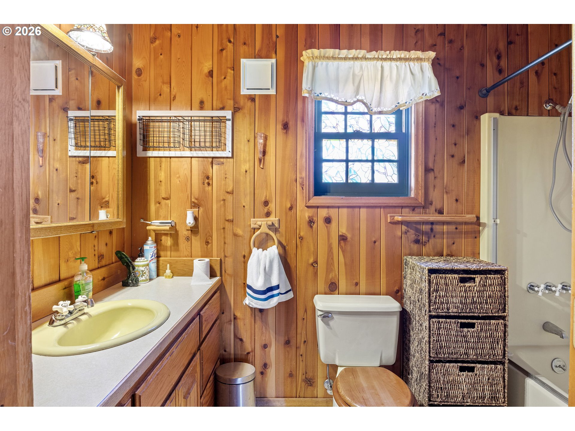993 Kirkendahl Road Camas Valley, OR 97416 - Photo 25 of 48 Bathroom