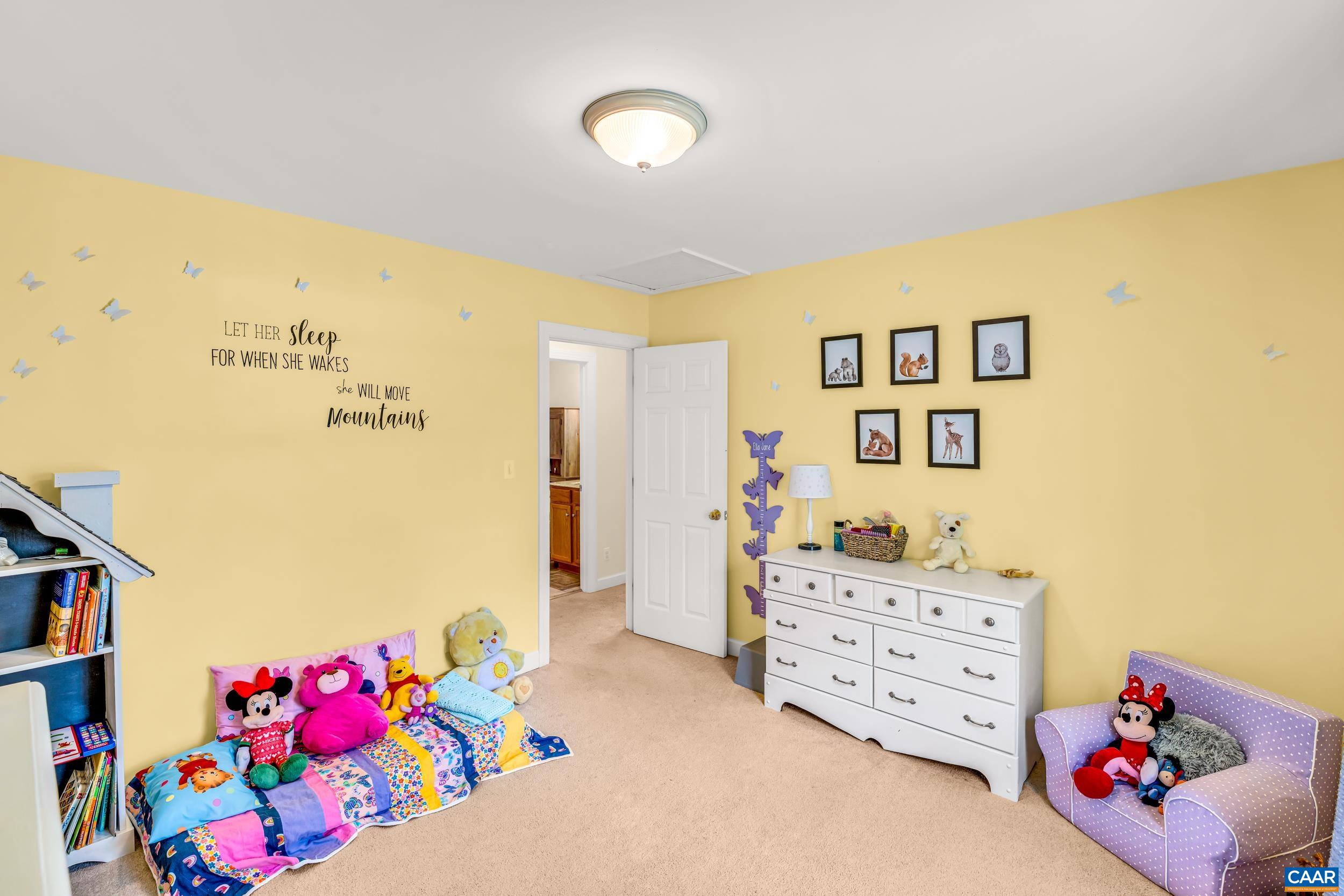 322 Hummingbird Road Scottsville, VA 24590 - Photo 35 of 43 Gallery Image 35