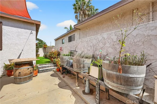 $750,000 | 1442 West G Street, Wilmington, CA 90744