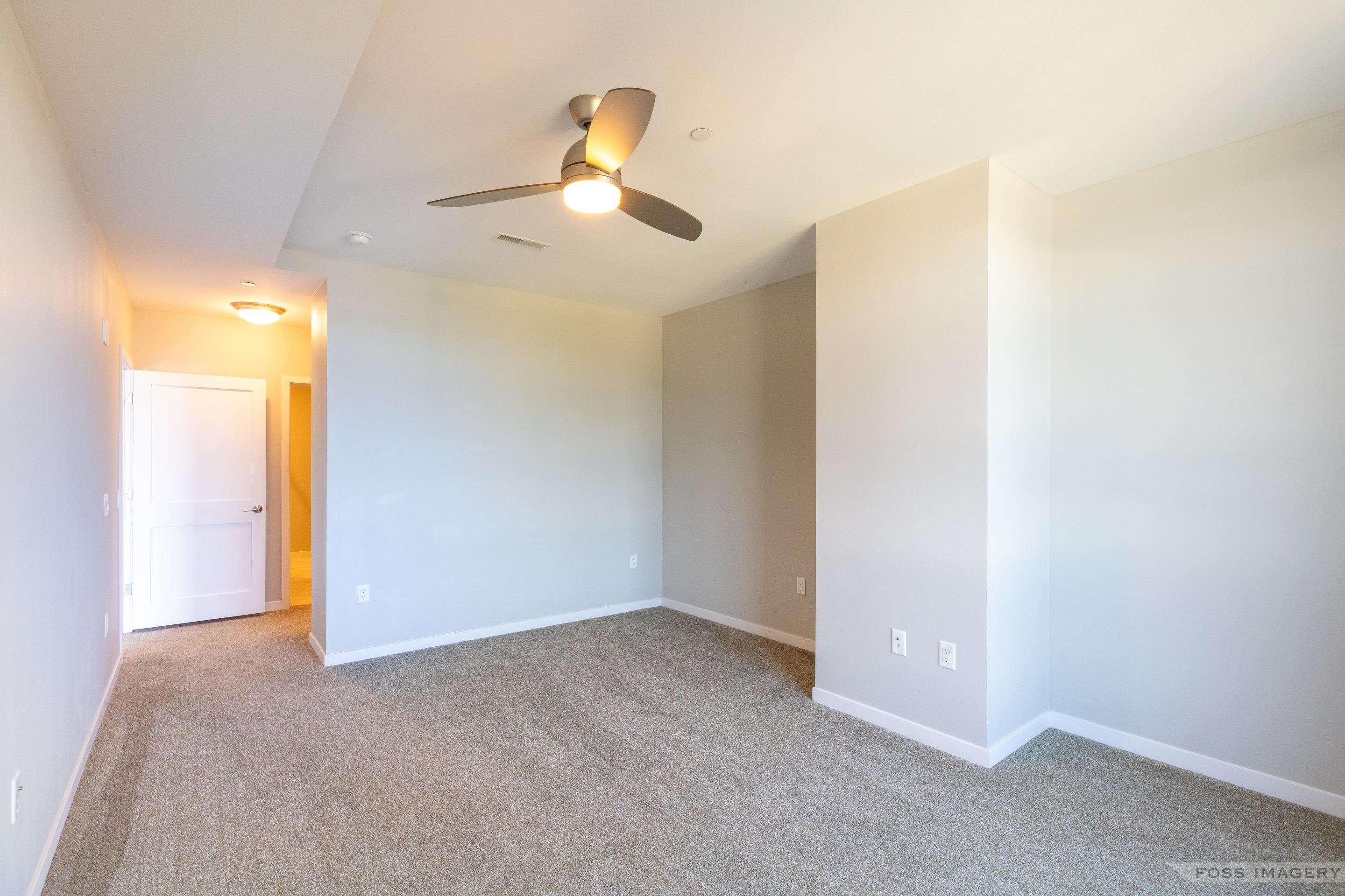 625 North Segoe Road, Unit 504 Madison, WI 53705 - Photo 14 of 38