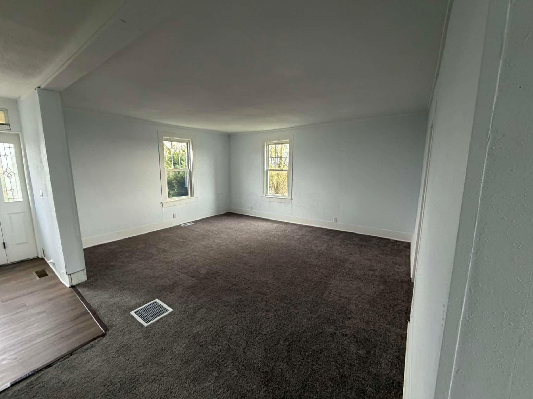 948 Young Road Bloomville, OH 44818 - Photo 5 of 17