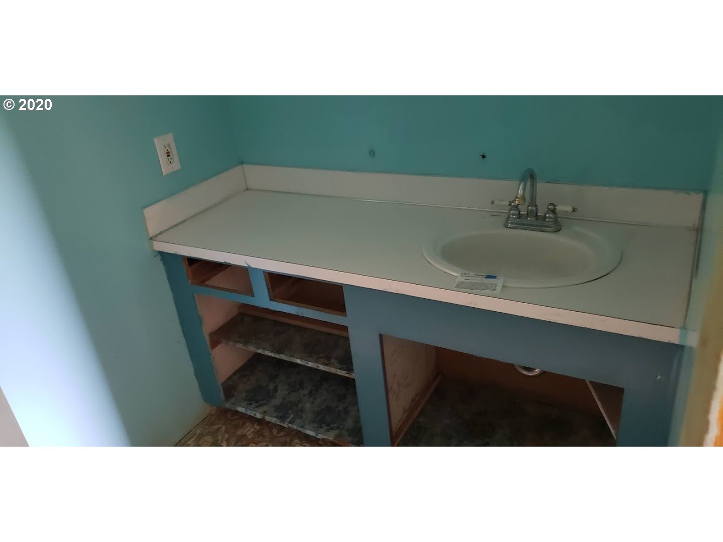 1805 Weaver Road Myrtle Creek, OR 97457 - Photo 15 of 19