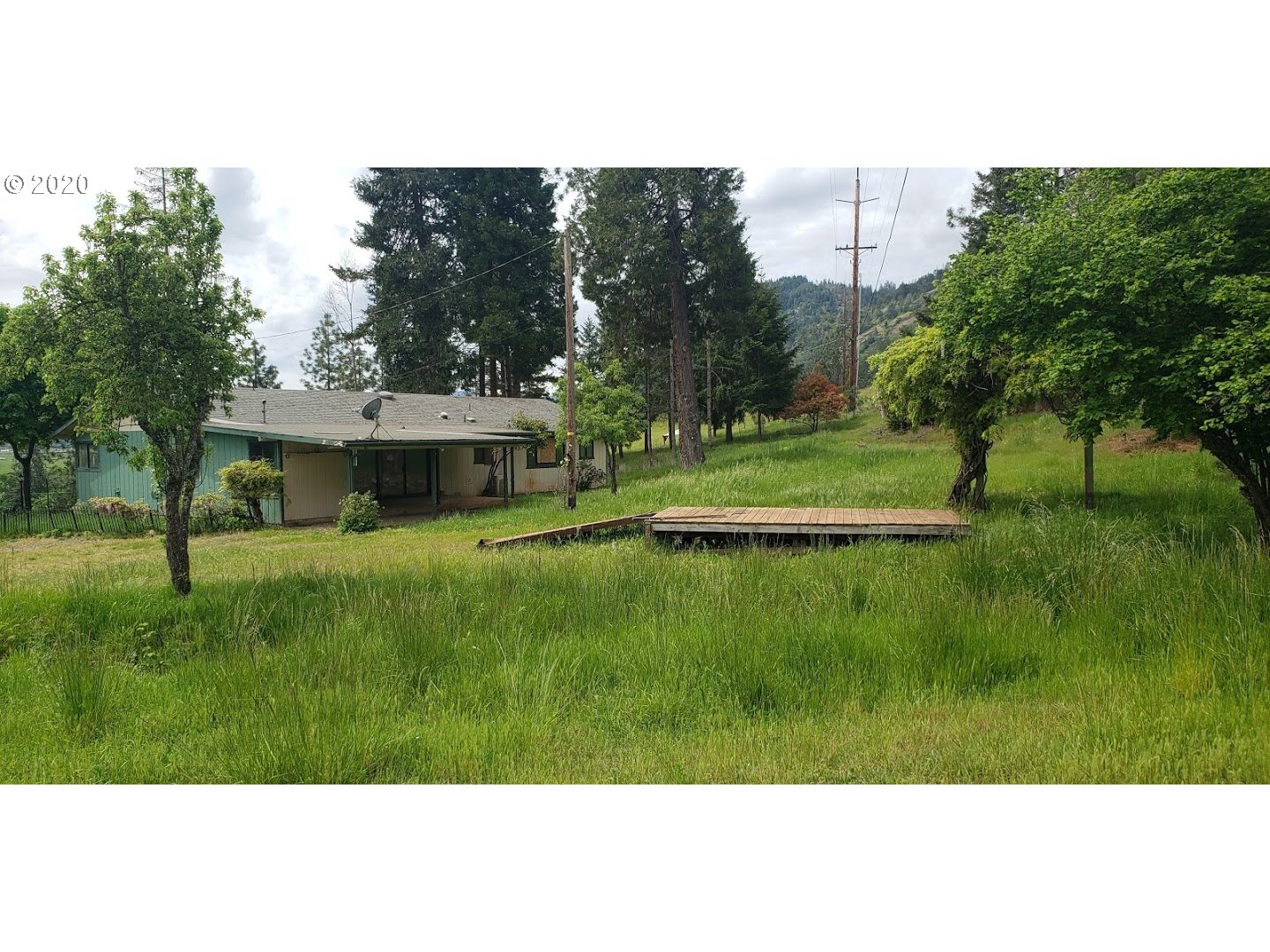 1805 Weaver Road Myrtle Creek, OR 97457 - Photo 9 of 19