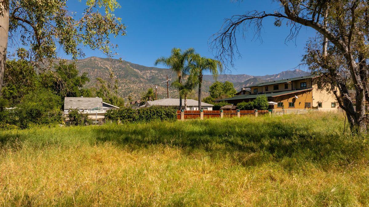 401 South Fulton Street Ojai, CA 93023 - Photo 13 of 30 a view of a swimming pool with a yard