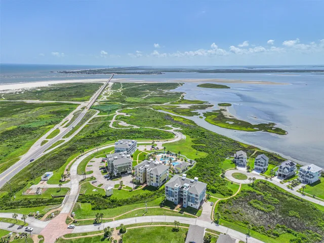 $274,900 | 26934 Baywater Drive, Unit 102, Galveston, TX 77554