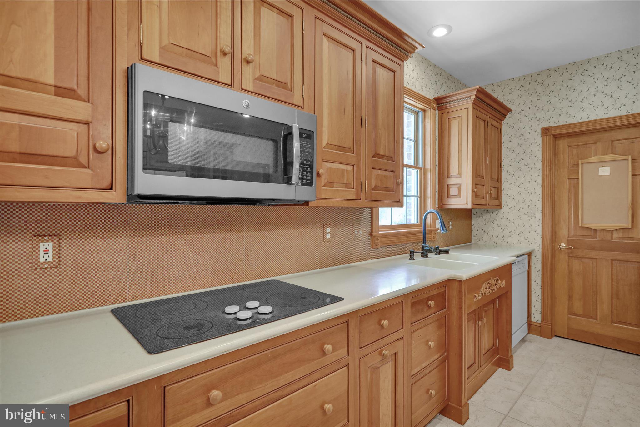 111 Church Road Pine Grove, PA 17963 - Photo 27 of 88 360_8998