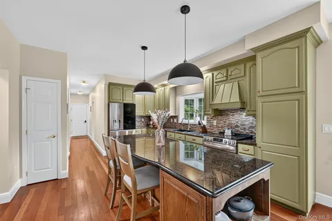 $790,000 | 22 Indian Wells Road, Brewster, NY 10509