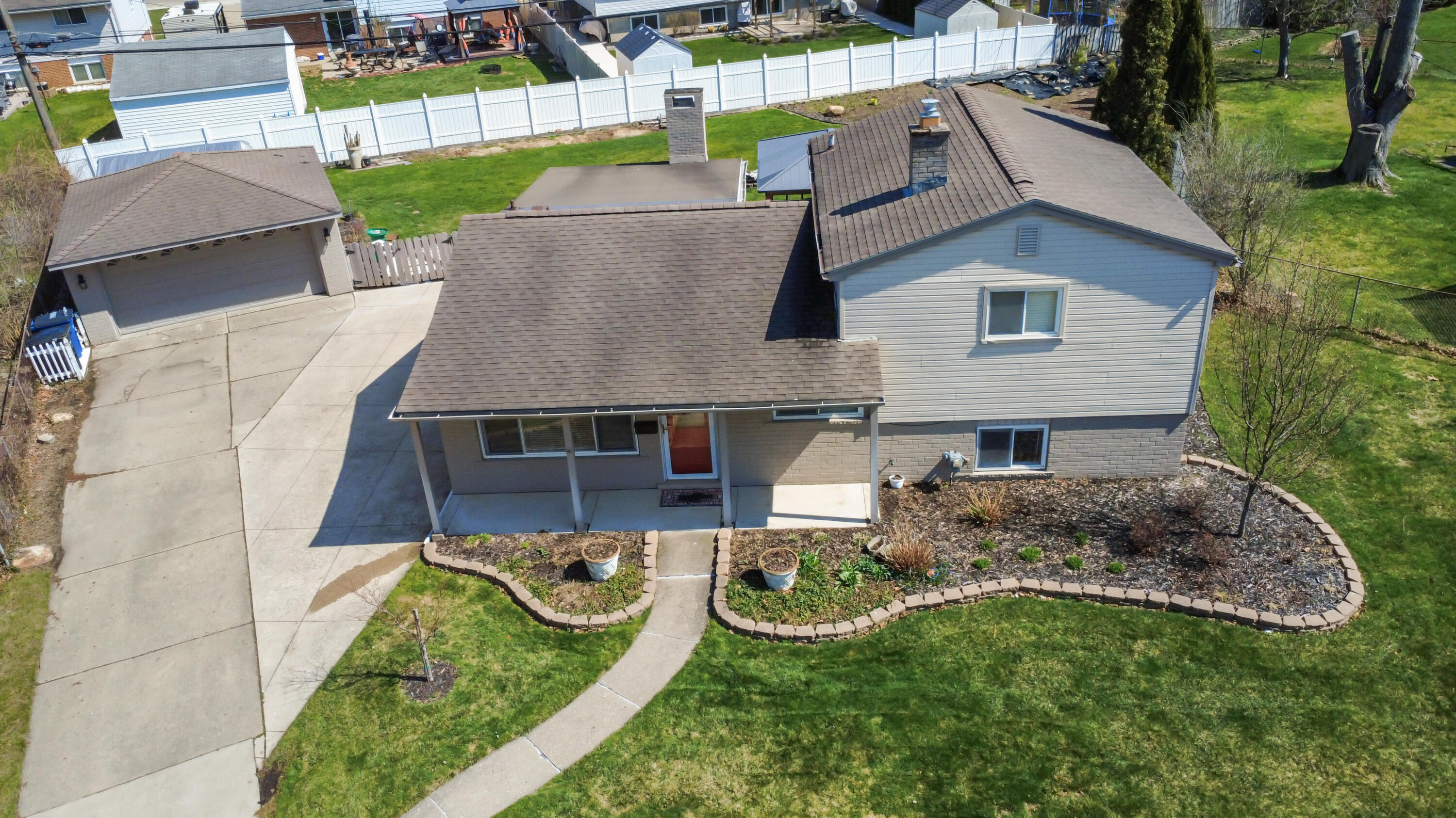 33112 Lynx Road Westland, MI 48185 - Photo 32 of 40 35-DJI_0009