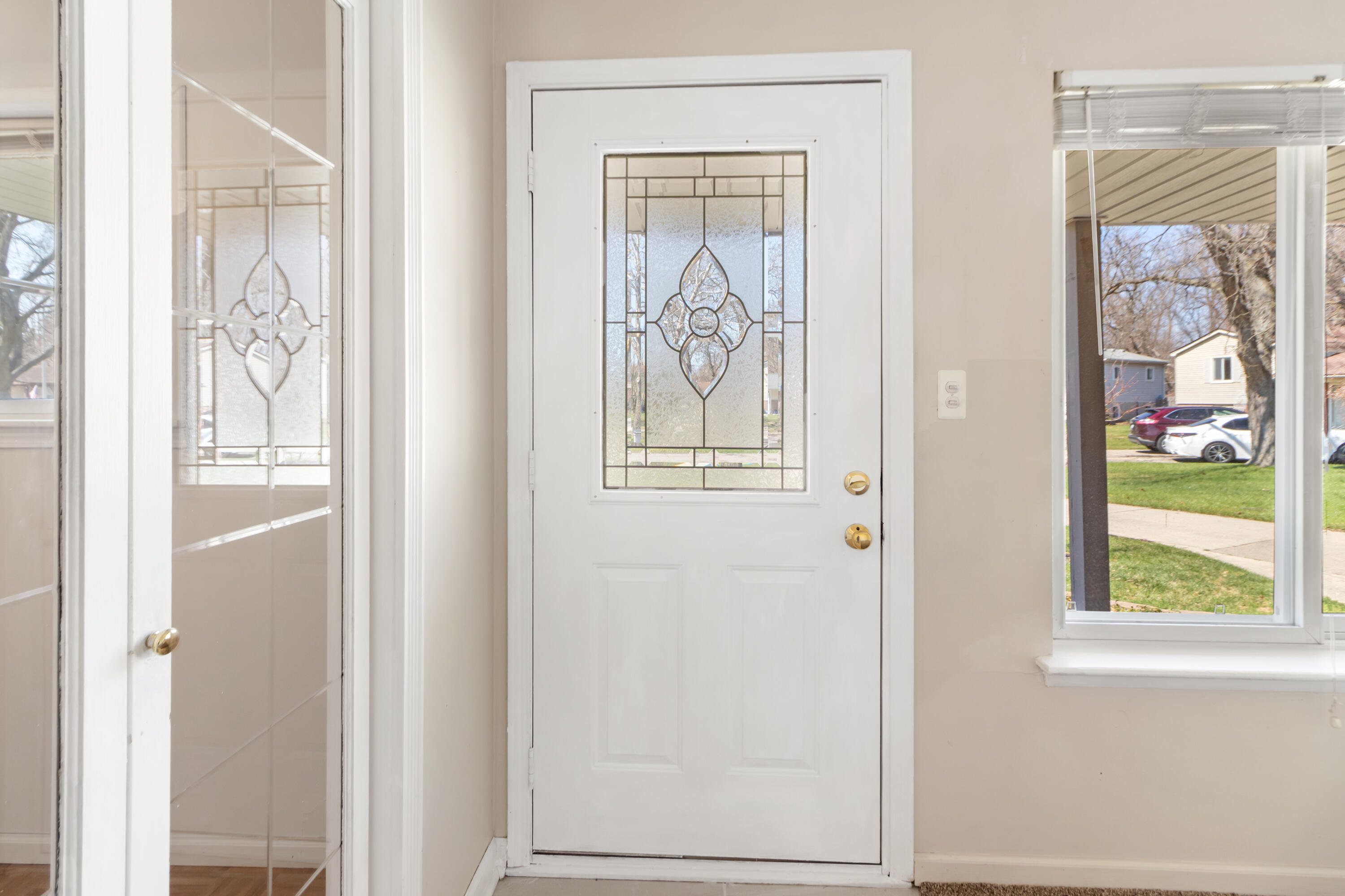 33112 Lynx Road Westland, MI 48185 - Photo 4 of 40 06-MG_7215