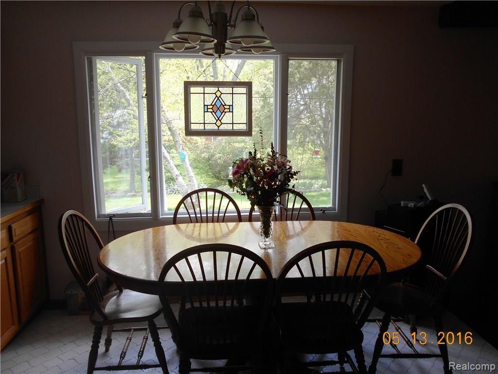 28313 Westerleigh Road Farmington Hills, MI 48334 - Photo 22 of 34