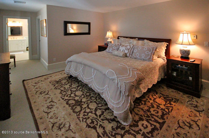 1630 Dublin Road Richmond, MA 01254 - Photo 22 of 41 GUEST BEDROOM EN SUITE