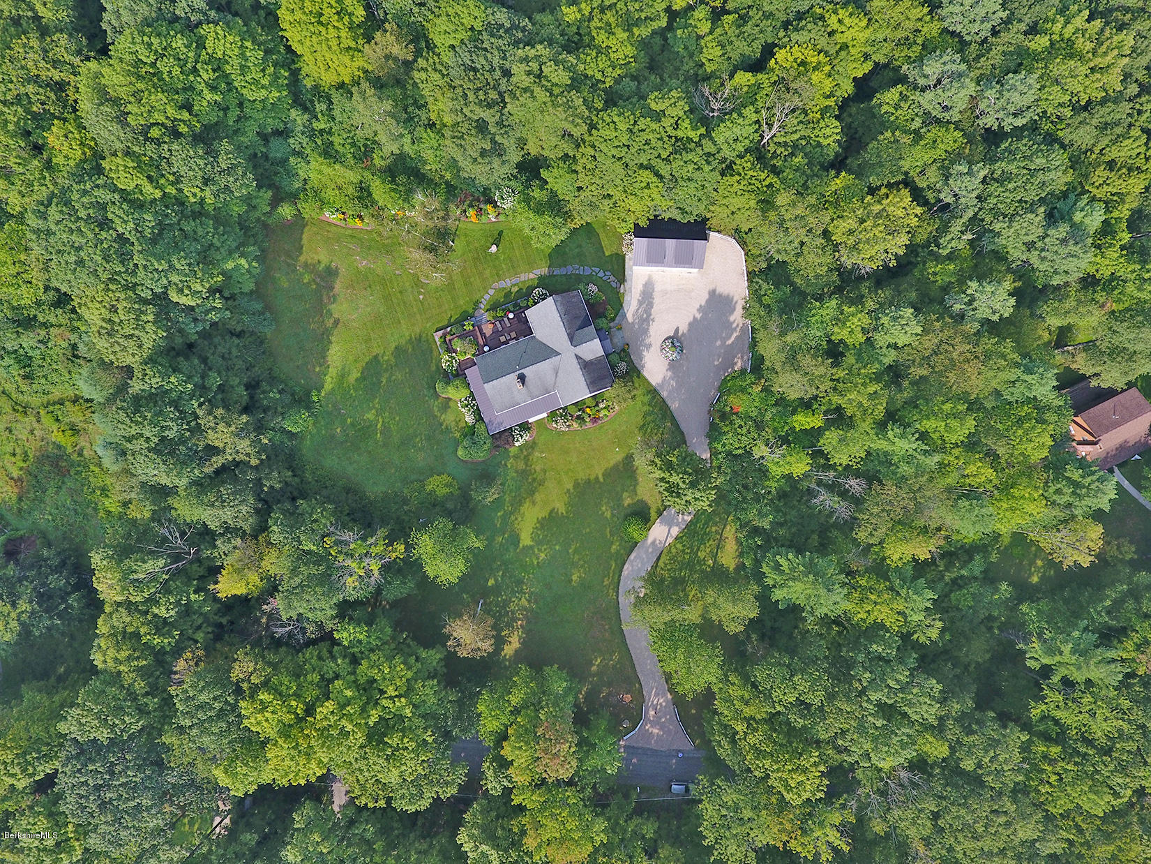 1630 Dublin Road Richmond, MA 01254 - Photo 5 of 41 NICE PRIVACY
