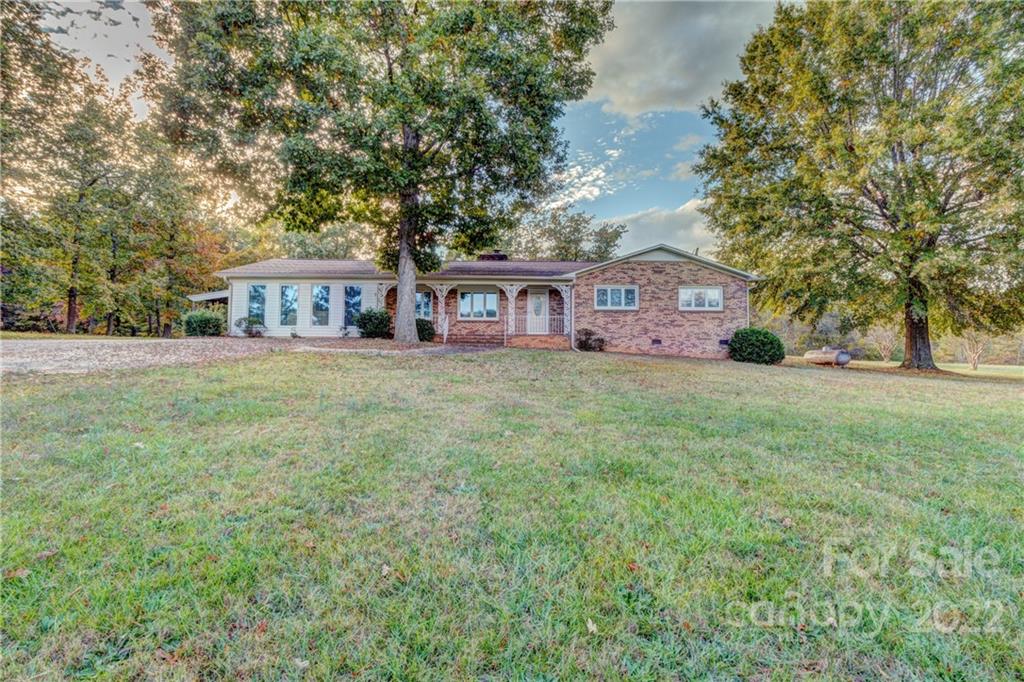 1405 Foster Road Cherryville, NC 28021 - Photo 3 of 38 Gallery Image 3