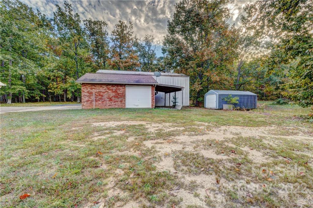 1405 Foster Road Cherryville, NC 28021 - Photo 32 of 38 Gallery Image 32