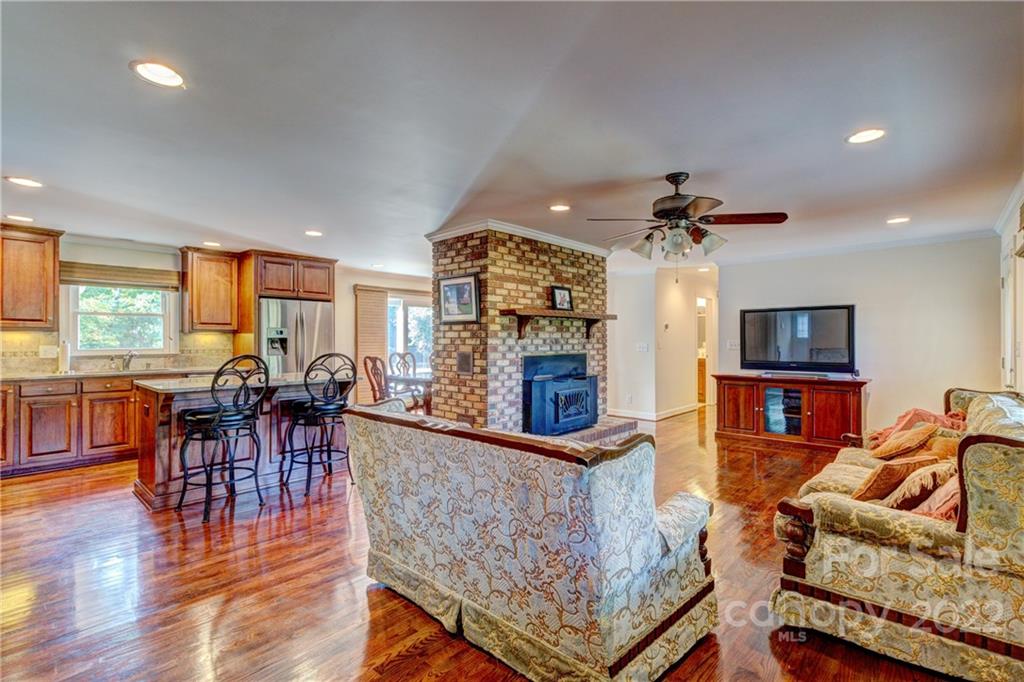 1405 Foster Road Cherryville, NC 28021 - Photo 7 of 38 Gallery Image 7