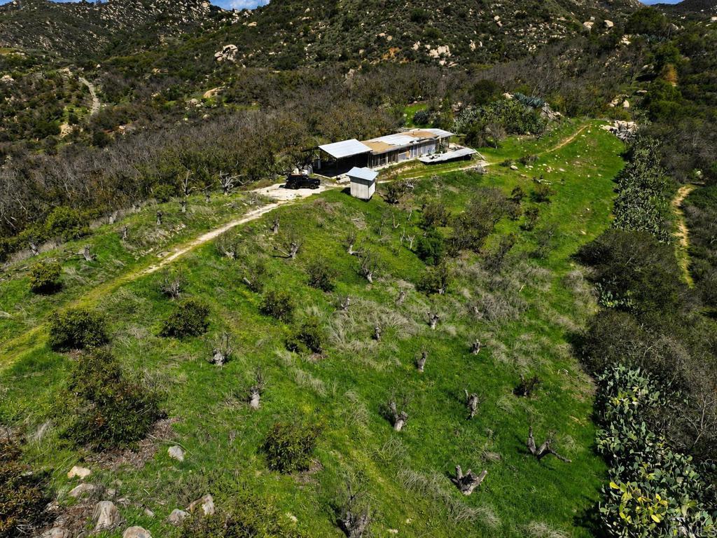2339 Green Valley Road Fallbrook, CA 92028 - Photo 13 of 39