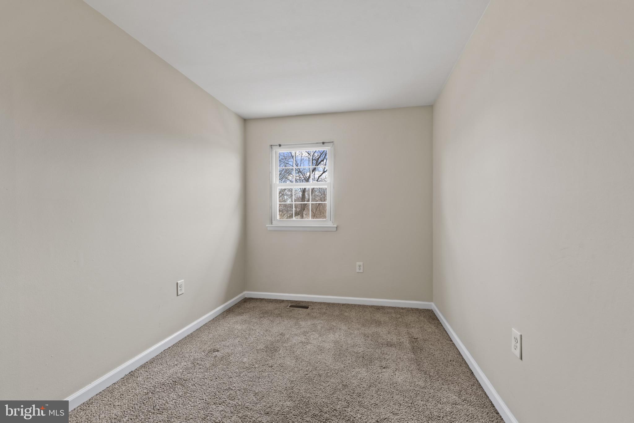9652 Baron Place, Unit 9652 Baltimore, MD 21237 - Photo 22 of 32 Bedroom Three