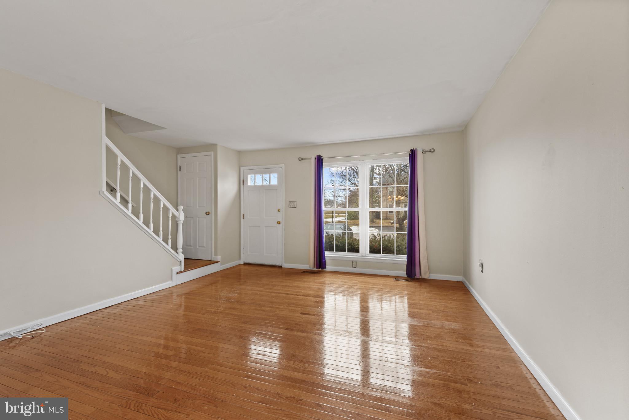 9652 Baron Place, Unit 9652 Baltimore, MD 21237 - Photo 7 of 32 Natural Lighting
