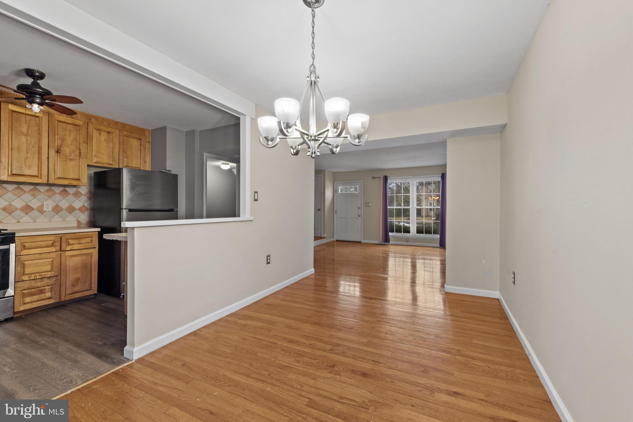 9652 Baron Place, Unit 9652 Baltimore, MD 21237 - Photo 10 of 32 Dining Area