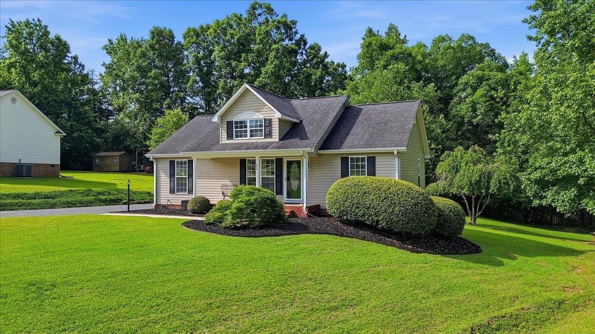 535 Wind Crest Drive Inman, SC 29349 - Photo 2 of 28