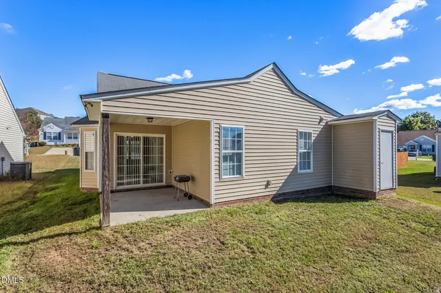 $1,595 | 1284 Sweetgrass Street, Knightdale, NC 27545