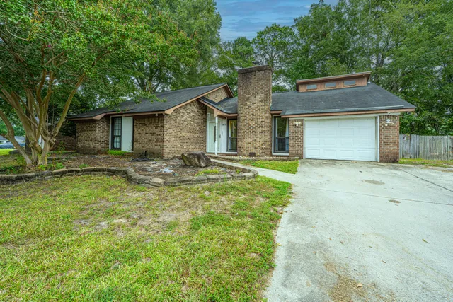 $260,000 | 8152 North Ridgebrook Drive, North Charleston, SC 29420
