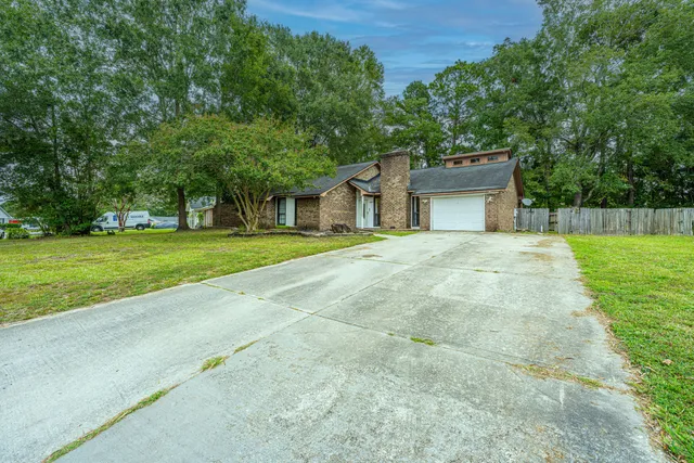$260,000 | 8152 North Ridgebrook Drive, North Charleston, SC 29420