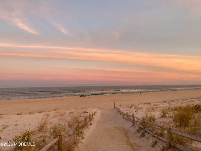 $2,450 | 10 Southeast Central Avenue, Unit 6, Seaside Park, NJ 08752