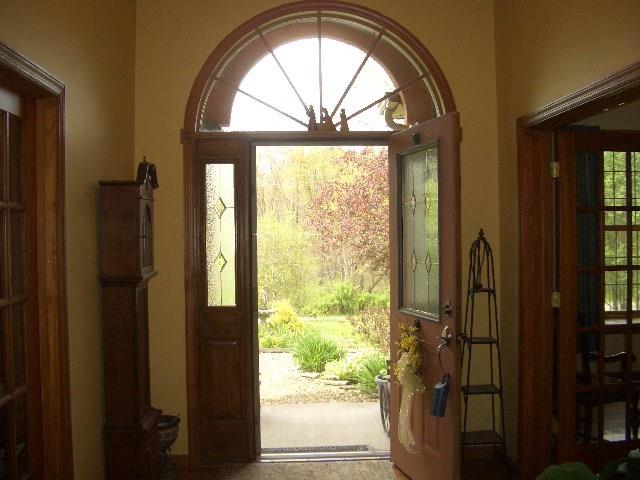 157 Cashdollar Road Mars, PA 16046 - Photo 2 of 25