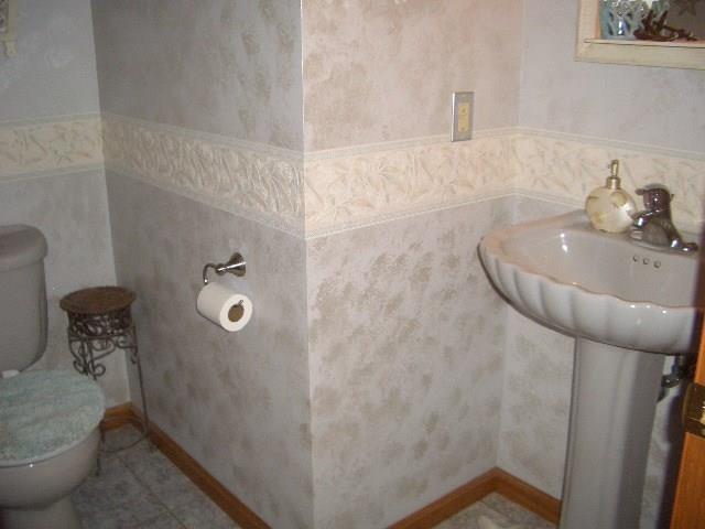 157 Cashdollar Road Mars, PA 16046 - Photo 16 of 25