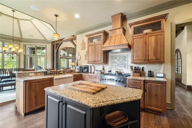 $4,700,000 | 224 Palmer Way, Sunset, SC 29685