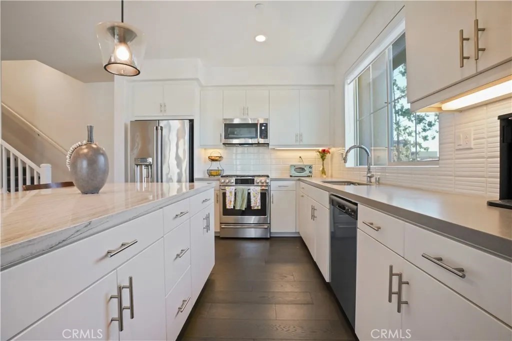 820 East Santa Ana Street Anaheim, CA 92805 - Photo 10 of 29